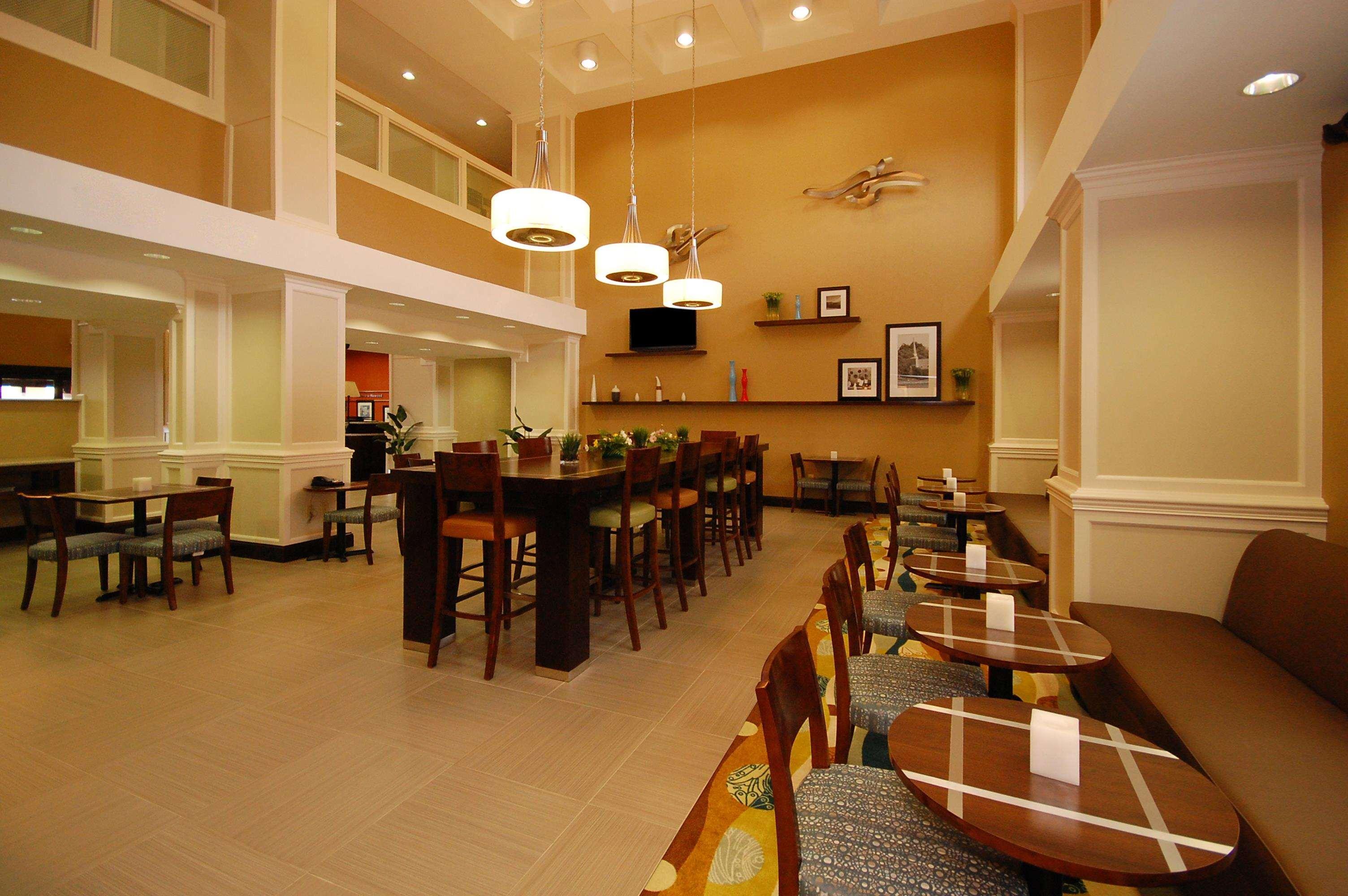 Hampton Inn Jackson/Flowood - Airport Area Ms Luckney Restaurant foto